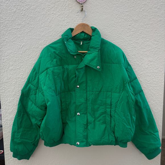 EUC Free People Green Slouchy Oversized Cropped Puffer Coat - Picture 5 of 7